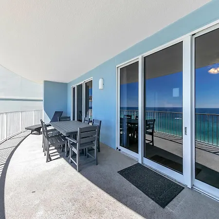 Twin Palms 1401-3